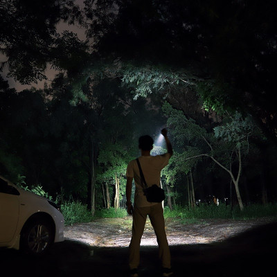 Đèn pin Sothing Nextool NE0126 chống nước, siêu sáng, chiếu xa tới 380m- Hàng chính hãng