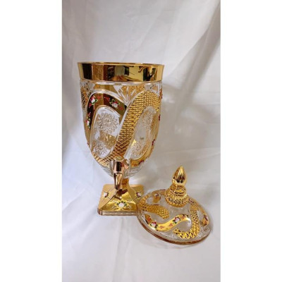 BÌNH ĐỰNG NƯỚC UỐNG THỦY TINH VÀNG PHIÊN BẢN KHẢM VÀNG ĐẶC BIỆT CÓ VÒI RÓT TIỆN LỢI 4,5 LÍT ( GIAO HOA VĂN NGẪU NHIÊN )