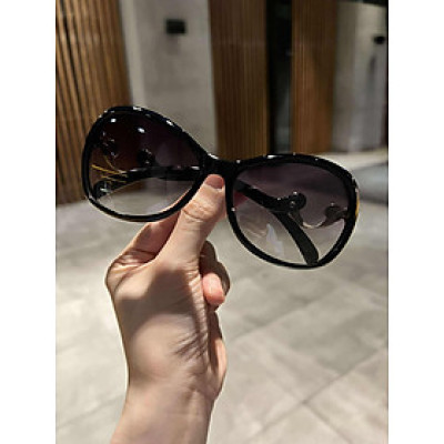 Kính râm thời trang đi đường sành điệu cho nữ