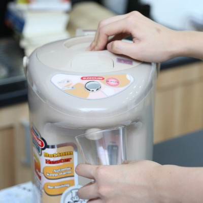 Bình Thủy Điện Sunhouse SH1530 (3 lít) - Hàng chính hãng