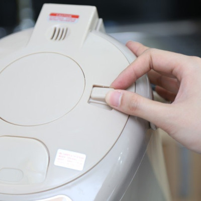 Bình Thủy Điện Sunhouse SH1530 (3 lít) - Hàng chính hãng