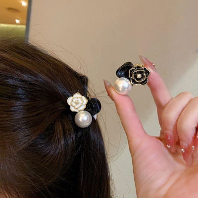 Kẹp tóc mái mini nơ đính hoa hồng camellia