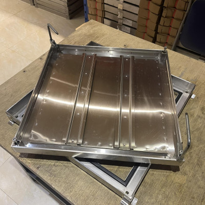 Nắp bể ngầm Zavak Inox 304. MHE 500x500
