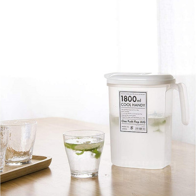 Bình nước nắp bật Yamada 1.8L, làm từ nhựa PP cao cấp, rất tiện lợi & hữu ích - nội địa Nhật Bản