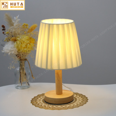 Đèn Ngủ Để Bàn HUTA G4 Gỗ Chao Xếp Ly Vintage Dễ Thương, Decor Trang Trí Phòng Ngủ, Đọc Sách Đầu Giường, Điều Chỉnh Độ sáng, Đèn Vàng Bóng LED Tiết Kiệm Điện