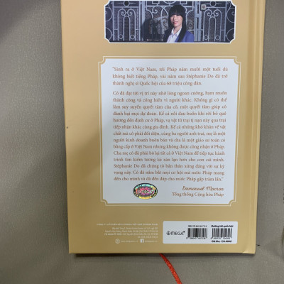 (Bìa Cứng) Đường Tới Quốc Hội Của Nữ Nghị Sĩ Pháp Gốc Việt Đầu Tiên (Phần I: Tiểu Sử) - Stéphanie Do - Thư Nguyễn dịch