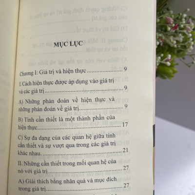 THUYẾT GIÁ TRỊ – Paul Cesari – Trường Phương Books – NXB Tri Thức