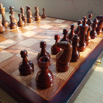 Bộ bàn cờ vua gỗ gỗ cao cấp 