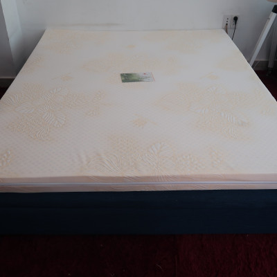 Nệm cao su Vạn Thành Unique CSUNI1815 (180 x 200 x 15cm)