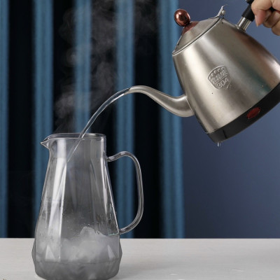 BỘ BÌNH ĐỰNG NƯỚC THỦY TINH CHỊU NHIỆT CAO CẤP KÈM 6 CỐC VÀ KHAY ÚP - VD83