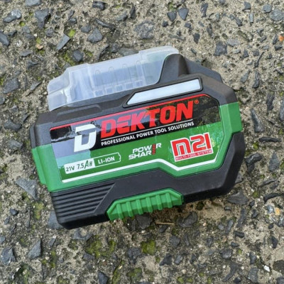COMBO 1 PIN 7.5Ah DEKTON M21-B7500PLUS TẶNG 1 SẠC M21-S40PLUS DEKTON - KM_T8 -HÀNG CHÍNH HÃNG