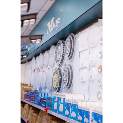 Đèn pha MC-014 Tholux 100W. Đèn led ngoài trời