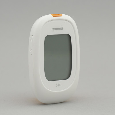 Máy Đo Đường Huyết Thế Hệ Mới Yuwell Accusure 582 - Kết Quả Chính Xác - Bảo Hành Trọn Đời