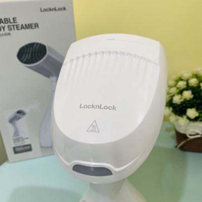 Bàn là hơi nước cầm tay Lock&lock Handy Steamer ENI222WHT (Model New) - Hàng chính hãng