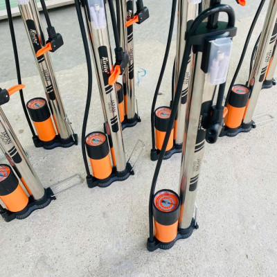 Bơm xe đạp, xe máy thân inox thương hiệu Kirito nhật bản có đầu bơm bóng, bơm đệm - Bơm inox Kirito