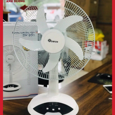 Quạt tích điện Sowun SW809 - Có kèm đèn LED - Thời gian tích điện 5 tiếng