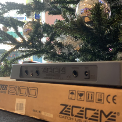 Pedal effect ghita Zoom 2100 - Hàng chính hãng