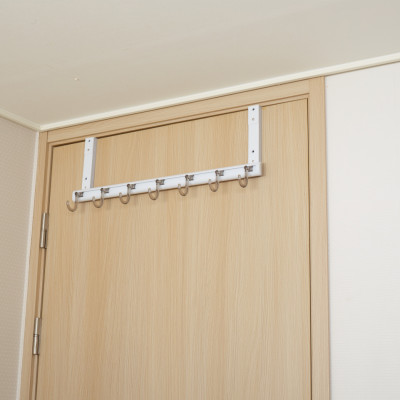 Móc treo quần áo sau cửa không cần khoan Wellex MU607(DR25) hạ 25cm