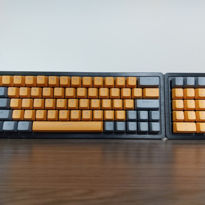 Bàn phím số MOUNTAIN Everest 60 Numpad - Hàng chính hãng