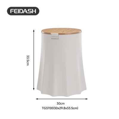 Thùng Rác Gia Đình Hình Gốc Cây Nắp Vân Gỗ Dễ Thương FEIDASH TG3700 - Thiết kế độc đáo mới lạ tạo điểm nhấn cho không gian gia đình bạn - Đáy thùng rác to giúp đứng vững chãi không lo bị đổ bởi lực tác động - Cấu tạo 2 lớp tháo rời dễ dàng vệ sinh hơn