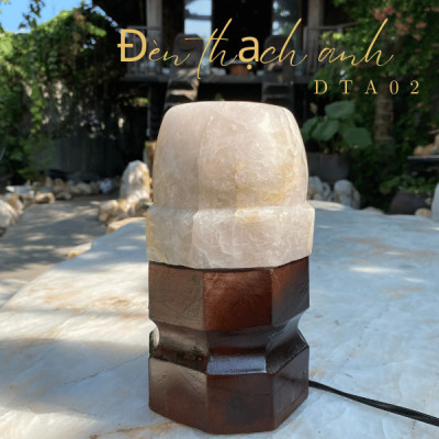 Đèn Thạch Anh Tự Nhiên NHASAN DTA02 “Mang Lại Sự Bình An” 2.84kg (KT: 21.5 x 11.5 (cm))