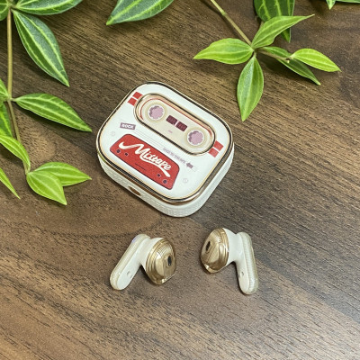 Tai nghe Bluetooth nhét tai không dây TWS Rockspace Retro Mix Tape nghe nhạc lên đến 20h Hàng chính hãng có bảo hành