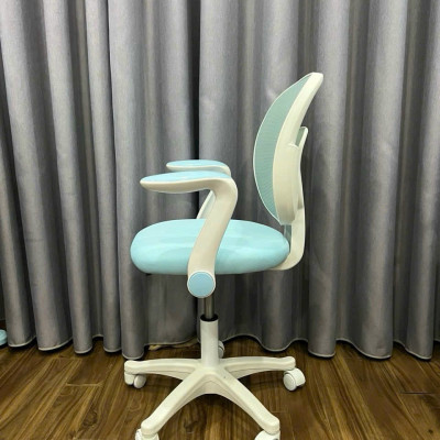 Ghế học sinh chống gù trẻ em Kid Chair Tundo hiện đại (3 màu)