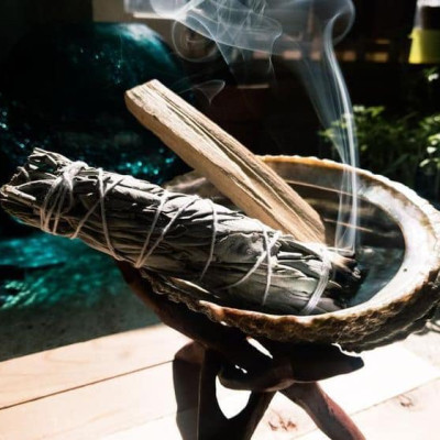 Combo 1 bó lá thánh yerba santa và 1 thanh palo santo tiêu chuẩn 5-6gr Combo08