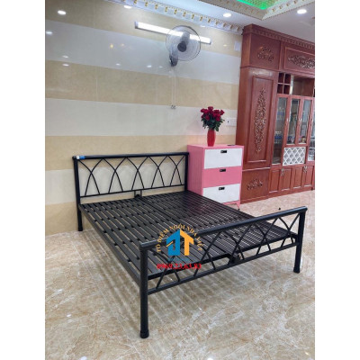 Giường sắt kiểu đan chéo 1m4x2m siêu rẻ