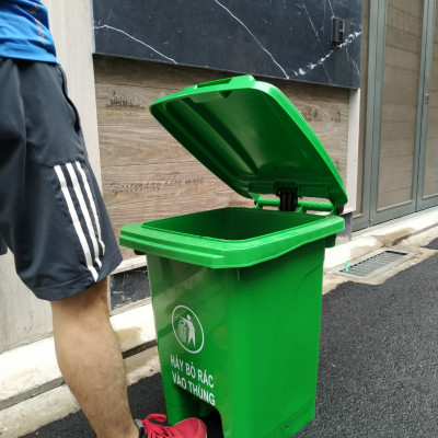 THÙNG RÁC NHỰA ĐẠP CHÂN 60 LÍT