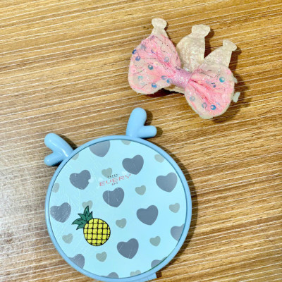 Gương Trang Điểm Mini Gấp Gọn Họa Tiết - Phù Hợp Mang Đi Mọi Lúc, Giao Màu Ngẫu Nhiên - HÀNG CHÍNH HÃNG MINIIN