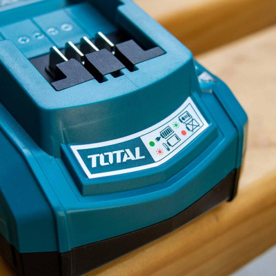 SẠC LI-ION 20V OUTPUT 2.0AMPE TOTAL TFCLI2001 - HÀNG CHÍNH HÃNG