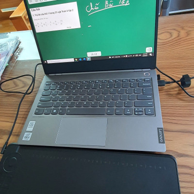 Bộ công cụ QA.SmartTouch di động (thiết bị dạy học di động kèm phần mềm giảng dạy)