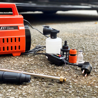 Máy rửa xe áp lực cao nhập khẩu chính hãng Kynko KW04 siêu bền