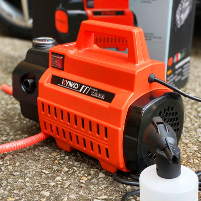Máy rửa xe áp lực cao nhập khẩu chính hãng Kynko KW04 siêu bền
