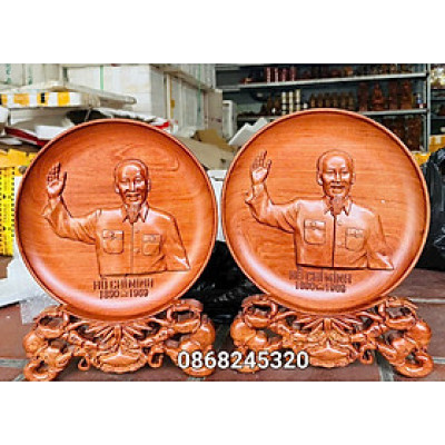Đĩa điêu khắc chân dung bác hồ bằng gỗ hương đá kt mặt tròn 30×3cm 