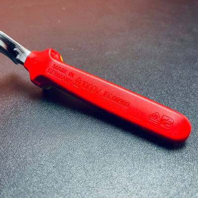 KỀM CẮT CÁP ĐỒNG NHÔM CÁCH ĐIỆN 1000V KNIPEX 95 16 160 | 95 16 160