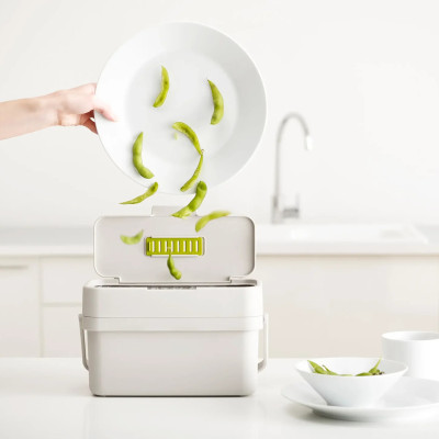 Thùng rác hữu cơ Joseph Joseph Compo 4L (Stone) Hàng chính hãng