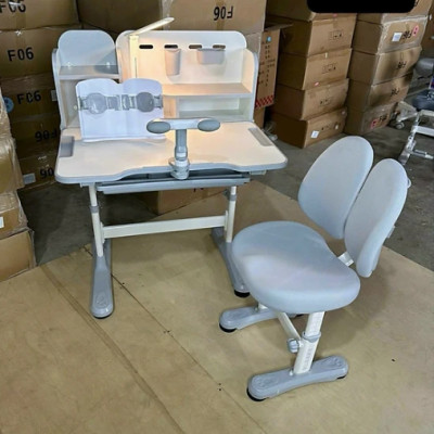 Bộ bàn ghế học sinh tiểu học có nâng hạ tay quay chỉnh góc 45 độ CTK08 Tundo ngang 80cm