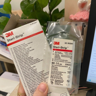 Miếng dán thay chỉ khâu da Steri-Strip R1541 6mm x 75mm (1/4IN x 3IN)