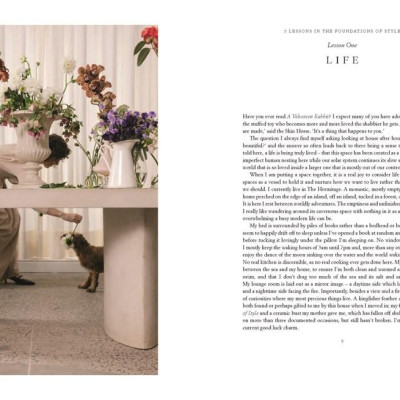 Sách - The Poetry of Spaces - A Guide to Creating Meaningful Interiors by Sarah Andrews (UK edition, Hardcover)