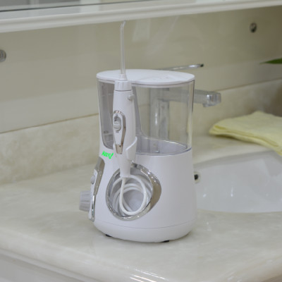 Máy tăm nước Maxvi LV880 dành cho cả gia đình