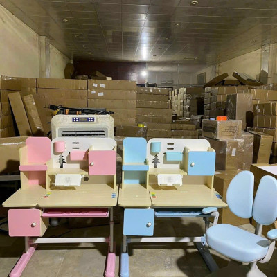 Bàn học sinh thông minh đa năng, nâng hạ tay quay, điều chỉnh góc nghiêng, chống lóa Juno sofa CTA23 ngang 95cm