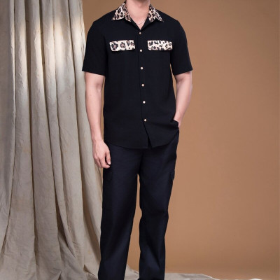 Áo sơ mi đen xô cát phối beo cổ túi LM112452 [BST Da Beo]