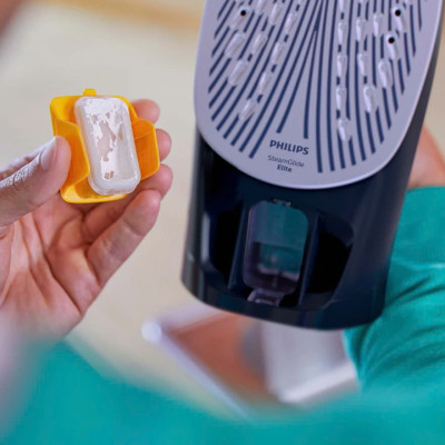 Bàn là hơi nước Philips Azur Series 7000 DST7060/20, Công suất 3000W, Màu Xanh đen Hàng chính hãng