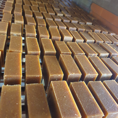 Xà phòng Gấc Bimore an toàn lành tính ngừa mụn