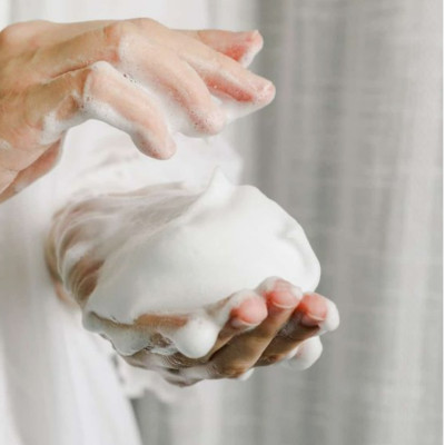 Xà Phòng Chăm Sóc Da Mặt Soap Chiết Xuất Thiên Nhiên Pelican No Foundation 80 G