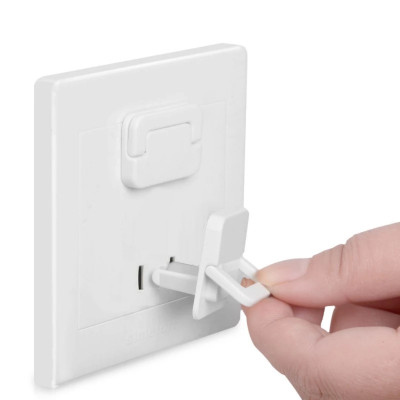 10 Nút Nhựa Bịt Ổ Điện Cao Cấp, Bịt Chống Giật 2 Chân Nhỏ Gọn Tiện Dụng Bảo Vệ An Toàn Cho Bé, Chắc Chắn - TakyHome 8800
