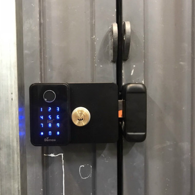 Khoá cửa cổng chống nước DEMAX SL602WP-APP