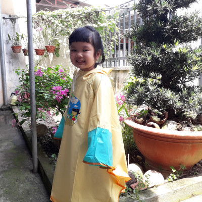 ÁO MƯA BƯỚM RANDO CAO CẤP MÀU NGẪU NHIÊN TRẺ DƯỚI 1.1 M
